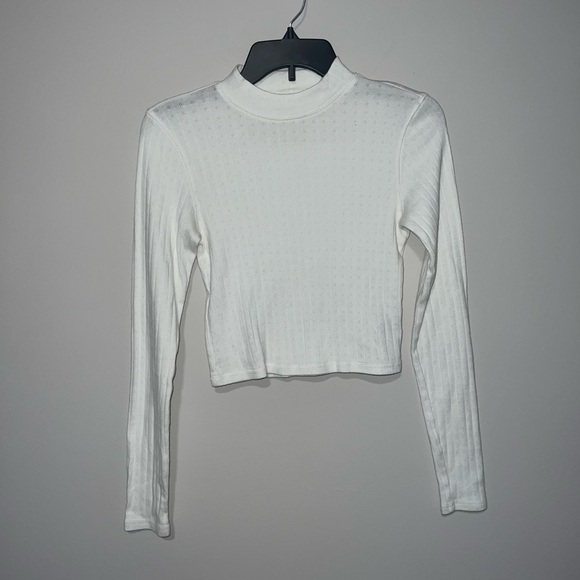American Eagle white top with tiny floral detailing mock neck long sleeve Small - Picture 1 of 6